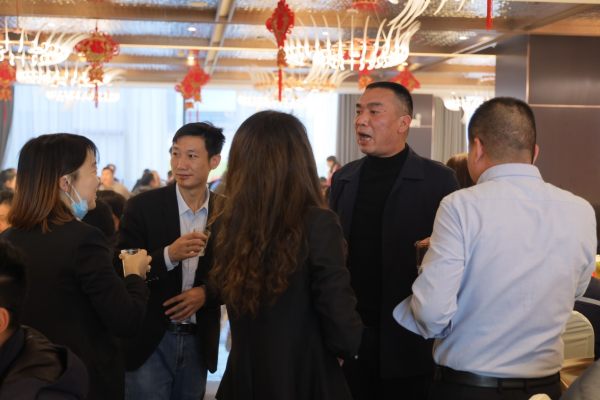 湖南力民電梯有限公司,邵陽電梯銷售,邵陽電梯安裝,湖南電梯維修,自動扶梯,自動人行梯 湖南力民電梯有限公司,邵陽電梯銷售,邵陽電梯安裝,湖南電梯維修,自動扶梯,自動人行梯