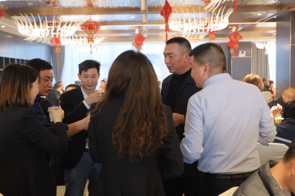 湖南力民電梯有限公司,邵陽電梯銷售,邵陽電梯安裝,湖南電梯維修,自動扶梯,自動人行梯 湖南力民電梯有限公司,邵陽電梯銷售,邵陽電梯安裝,湖南電梯維修,自動扶梯,自動人行梯