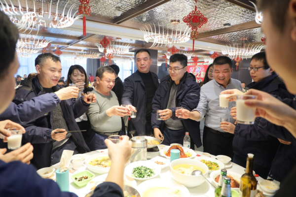 湖南力民電梯有限公司,邵陽電梯銷售,邵陽電梯安裝,湖南電梯維修,自動扶梯,自動人行梯 湖南力民電梯有限公司,邵陽電梯銷售,邵陽電梯安裝,湖南電梯維修,自動扶梯,自動人行梯